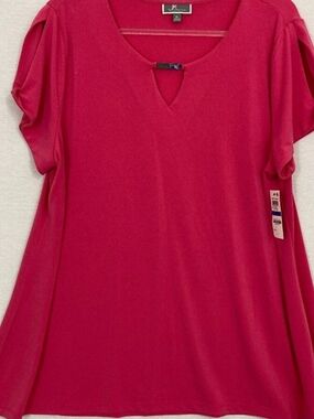 JM Collection Fuchsia Keyhole Short Sleeve Tunic